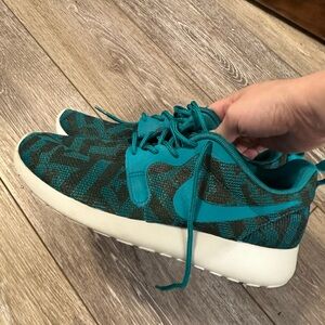 Nike Roshe One KJCRD Knit Jacquard Shoes